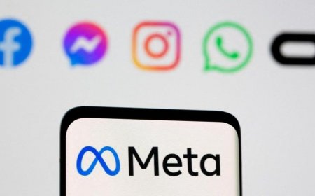 Buying Your Way to the Top: Facebook and Instagram Trial Subscription Service for Blue Check Verification