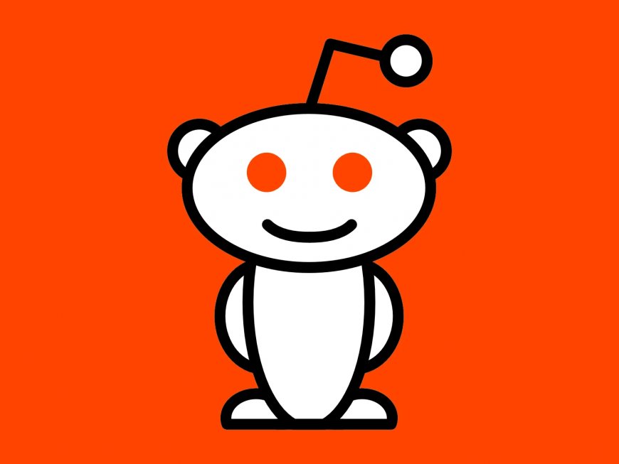 Reddit CEO Sparks Controversy with Fiery Remarks on Protests, Moderators, and Third-Party Apps